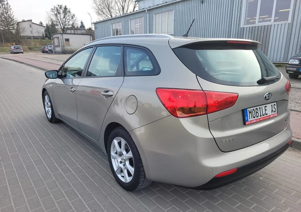 Kia Ceed cena 27900 przebieg: 214000, rok produkcji 2012 z Skórcz małe 379